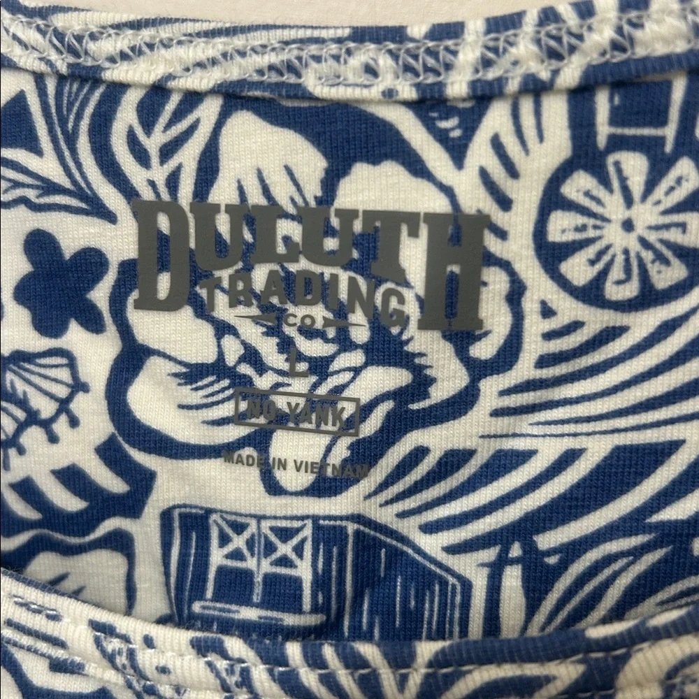 Duluth trading co farm toile tank, brand new - Picture 3 of 5